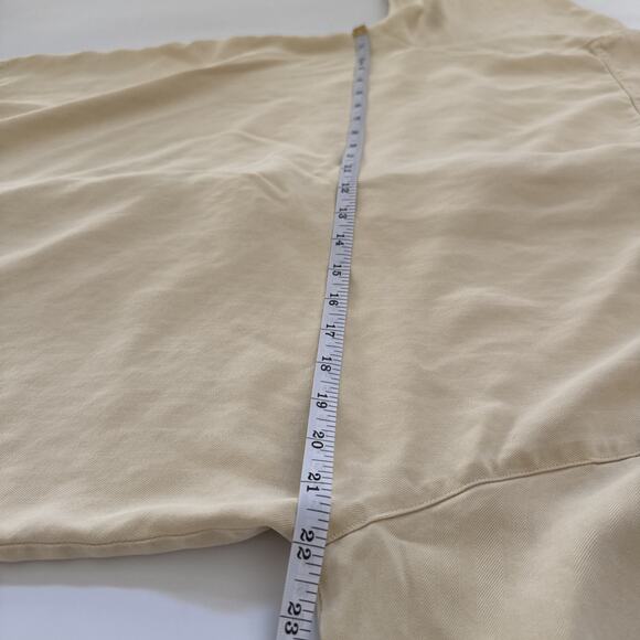 Vintage Tommy Bahama 100% Silk Shirt Men's Medium Yellow Geometric Texture - Picture 8 of 9